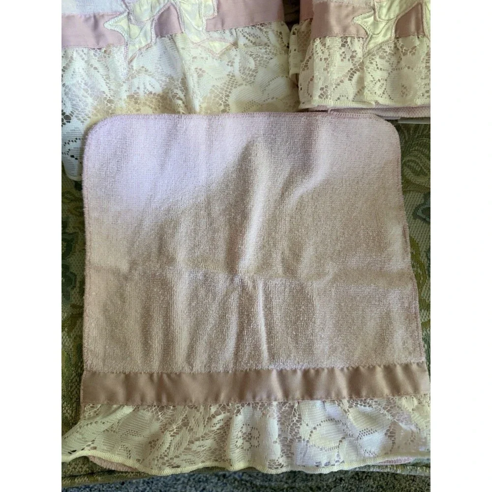 Vtg Elizabeth Gray Lace 5pc Towel Set Pink Bows Made n USA